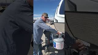 How does the automatic changeover regulator work when supplying propane gas to your RV [upl. by Nalyorf]