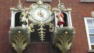 Fortnum amp Mason Store London Clock Ceremony [upl. by Leonor]