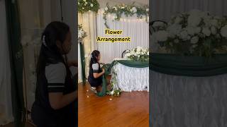 HOW TO ARRANGE THE WEDDING SWEETHEART TABLE 😍 ytshort shorts wedding howto diy [upl. by Ahsiemak]