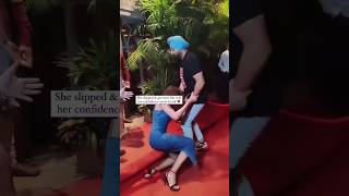 ye kya ho gya sandal slip kar gyi shortsfeed shortsviral shorts viralshort bollywood [upl. by Ielerol]