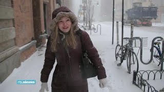 Bomcycloon teistert oostkust quotWat een sneeuwquot [upl. by Ainotal]