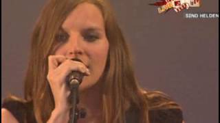 Wir sind Helden Live  MTV Campus Invasion Giessen 16 07 2005 [upl. by Idissak]