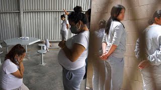 La dura realidad dentro de una cárcel de mujeres en México [upl. by Dietrich461]