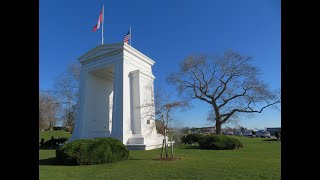 A visit to Peace Arch Park on the boundary between Canada amp USA built to commemorate lasting peace [upl. by Nahttam]