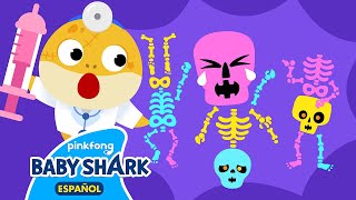 NUEVO 🏥¡Los Monstruos de Halloween Visitan al Doctor  Juego de Hospital  Baby Shark en español [upl. by Eissel]