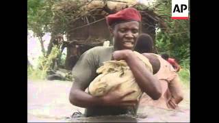 MOZAMBIQUE RESCUES FROM ZAMBEZI FLOODS [upl. by Aliakim]