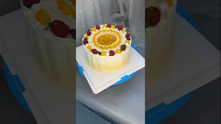 Cake Decorating 🎂 cake cakerecipe cakedesign Shorts youtubeshorts subscribevirallikeyoutube [upl. by Nerrat]