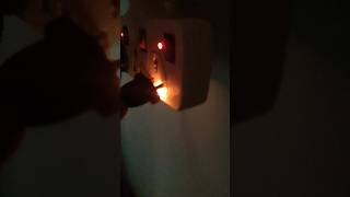 Real Video of Plug Sparking at Socket howto charger in sockets lifehacks shorts ytshorts [upl. by Dalila]