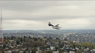 Watch This Airplane Lands on Water [upl. by Marutani]