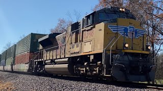 Awesome K5HL UP 8398 Leads ISAYCX through Kinmundy IL [upl. by Orag273]