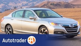 2013 Honda Accord  Sedan  5 Reasons to Buy  AutoTrader [upl. by Lewse]