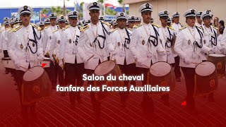 Salon du cheval la fanfare des Forces Auxiliaires fait le show [upl. by Tisbee833]