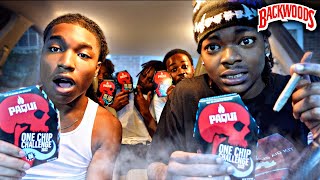 WORLD’S HOTTEST CHIP CHALLENGE WHILE GEEKED… ft RockstarJus [upl. by Halona]