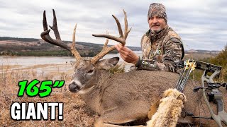 NOVEMBER Monster BUCK with a BOW  Realtree Roadtrips [upl. by Emelda]