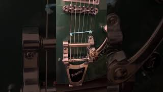 HOW TO MUTE BEHIND THE BRIDGE STRING NOISE Bigsby or Jazzmaster tremolo [upl. by Ttcos86]