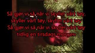 Norwegian Christmas Song quotSå går vi rundt om en enebærbuskquot [upl. by Grew]