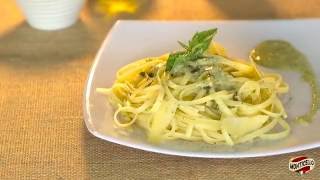 Linguine con salsa al pesto Monticello [upl. by Nowell]