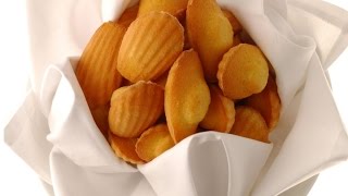 Madeleines de Commercy  Alain Ducasse Recette [upl. by Dnalyr478]