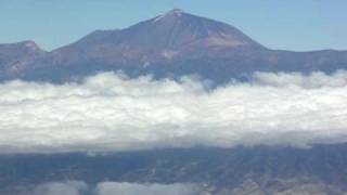 El Teide Tenerife from the air [upl. by Petulia]