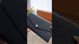 📦 Unboxing LV Sarah Wallet  louisvuitton [upl. by Rekab]