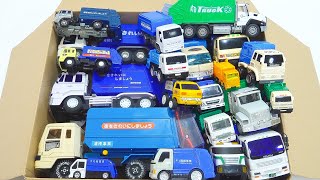 quotGarbage truckquot miniature cars that keep the city clean are gathered together anddriving on a slope☆ [upl. by Julian]