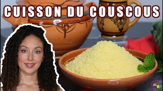 Comment cuire la semoule de couscous de manière traditionnelle [upl. by Yderf]