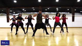 Metele con Candela old school  Daddy Yankee  ZUMBA [upl. by Nairim]