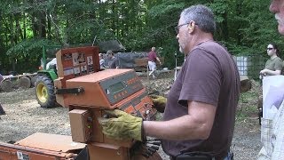 20140607 Wood Mizer Saw Mill Demo by Rick Clark of Woodgenesis LLC [upl. by Navinod]