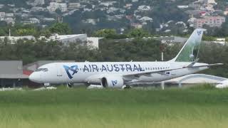 Départ en piste 32 Airbus A220 Air Austral vol REU274 [upl. by Dianne]