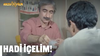 Çiğ Köfte Yiyeceğiz  Banker Bilo [upl. by Norraj]