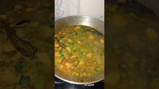 😋Aloo Matar Ki Sabji 😍 shorts alooyoutubeshorts [upl. by Ardnoed335]