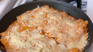 Enchiladas Suizas Rojas En Crema De Chipotle š‘š‹ [upl. by Ahsratal]