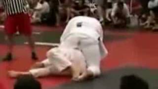 Fighter craps in his pants during a fight Hilarious must see [upl. by Lavotsirc50]