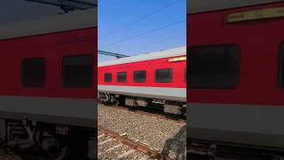 Vadodara BRC Wap 5 locomotive lide North weekly Sf Express shorts shortvideo ytshorts train [upl. by Maloney785]