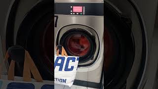 Ipso 11KG commercial washer second rinse short [upl. by Karub]