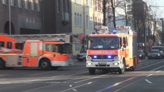 Einsatzfahrten Berufsfeuerwehr Düsseldorf Wache 1 [upl. by Akitnahs]