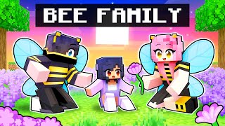 Adopted by a BEE FAMILY in Minecraft [upl. by Pals]