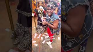 Queen Theresa onuorah Egedege displays magical performance  Ezinaifite Aguata viral funny dance [upl. by Mariand286]