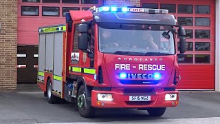 Stratford RETAINED Pump turnout with blue lights amp sirens  Warwickshire Fire amp Rescue Service [upl. by Jolene484]