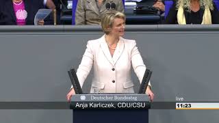 Anja Karliczek Stärkung der betrieblichen Altersversorgung Bundestag 10032017 [upl. by Aleel358]