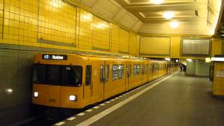 UBahn Berlin Abfahrt F87 2819F92F84 als Linie 7 im Bahnhof Hermannplatz [upl. by Aiyn]