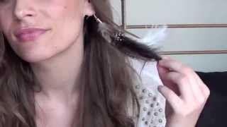 Réaliser une Boucle doreilles en Plume version 1  native style feather earrings [upl. by Eiggem]