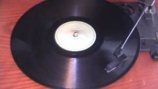 Jamili Matouk Alamphon A2002 Arabic 78RPM [upl. by Godfrey646]