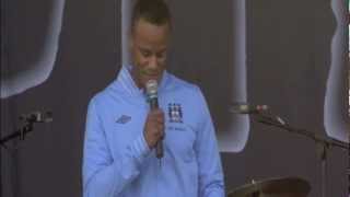 Rock Werchter 2012 Vincent Kompany introducing Noel Gallaghers High Flying Birds [upl. by Dustman]