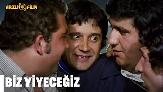 Yemekleri Biz Yiyeceğiz  Hababam Sınıfı [upl. by Josie]