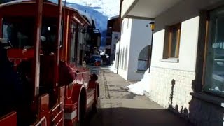 Skibus Saas Fee Elektrofahrzeug [upl. by Yzzik]