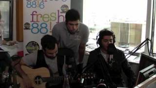 Μέλισσες  Κρυφά  Lady  World Hold On Live  Fresh 886 [upl. by Enair]