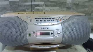 RADIO GRABADORA SONY CFDS36 [upl. by Schonfeld511]