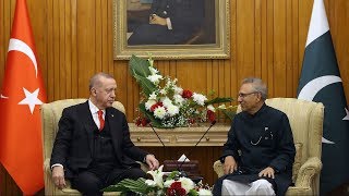 Cumhurbaşkanı Erdoğan Cuma Namazını Pakistanlı Mevkidaşı İle Kıldı [upl. by Pruchno]