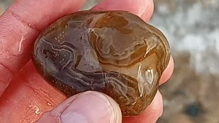 Lake Superior agate hunting at Vermilion Point with the coolest rock guy I know [upl. by Ardie]